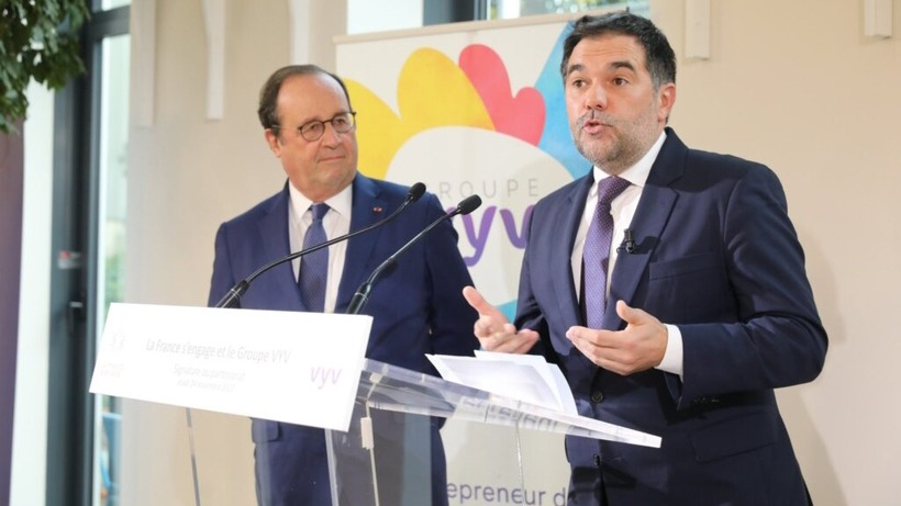 Le 24 novembre 2022, le président du Groupe VYV, Stéphane Junique et le président de la Fondation La France s’engage, François Hollande, se sont réunis pour signer une convention de partenariat.